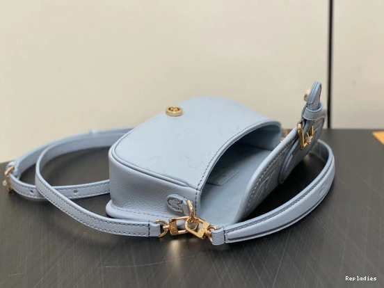 Cheap CM Diane-19*10.5*6 VUITTON LOUIS Nano 0824